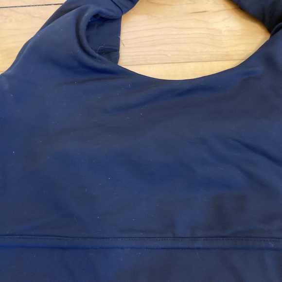 Lululemon Cross Back Black Sports Bra Sz 6 Adjustable Hot Yoga Pilates Run Gym - Picture 3 of 9